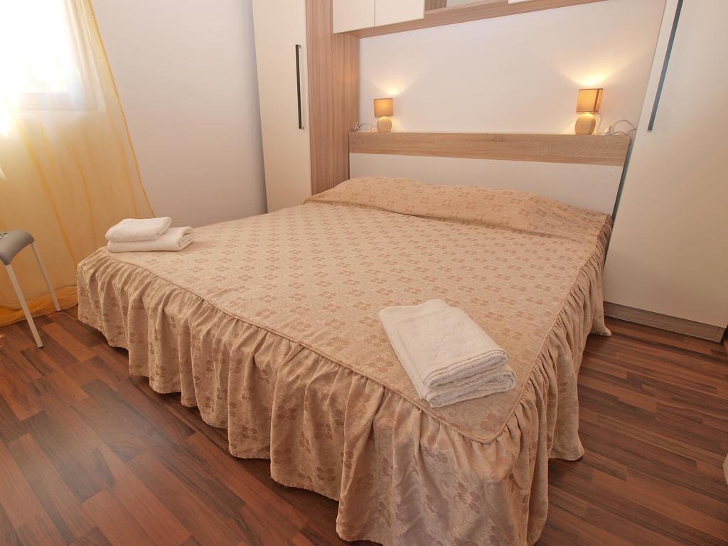 Apartments Dvigradska 1103 Poreč Exterior foto